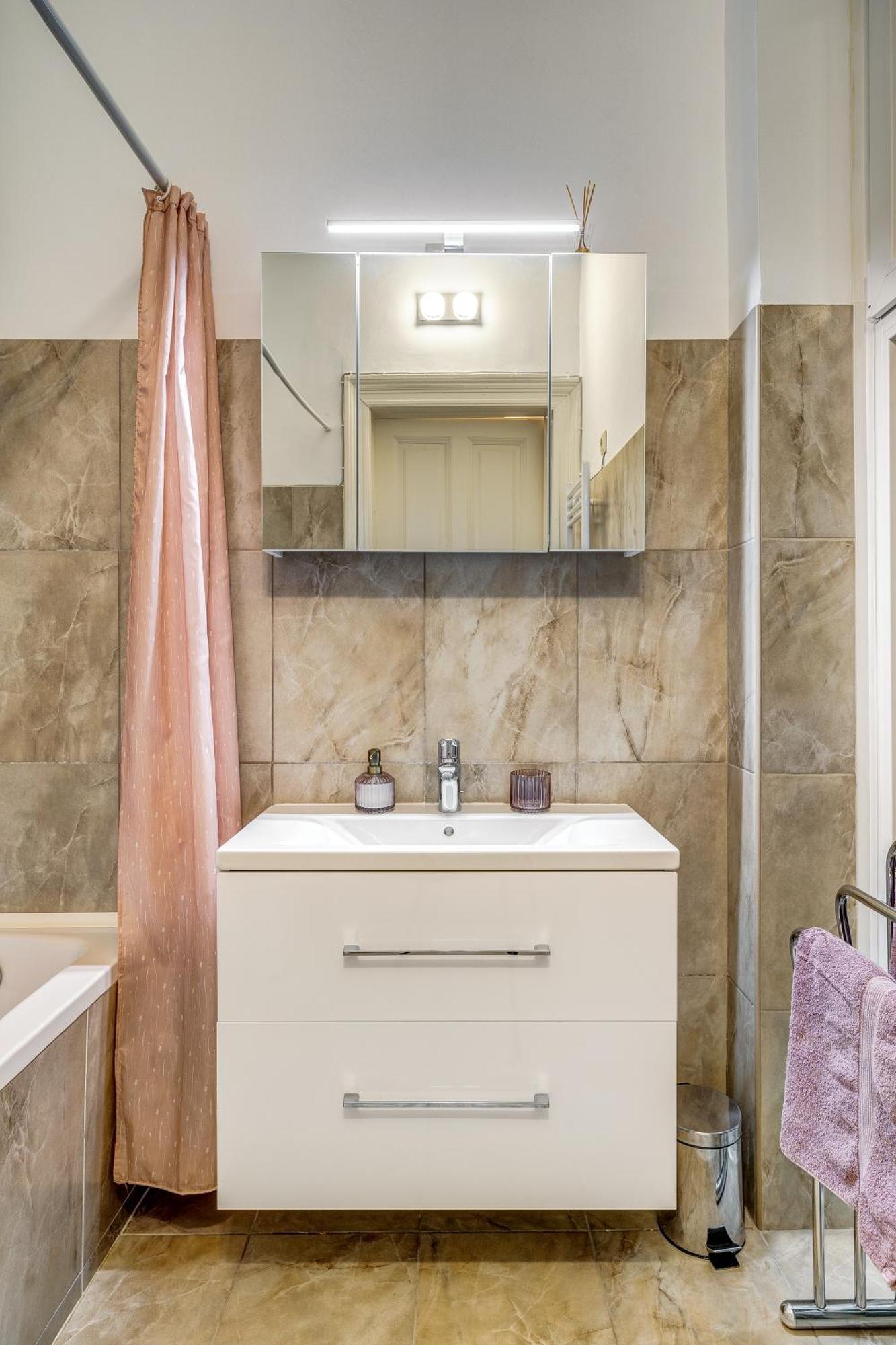 Budapest Magic Exotic In Downtown Luaran gambar