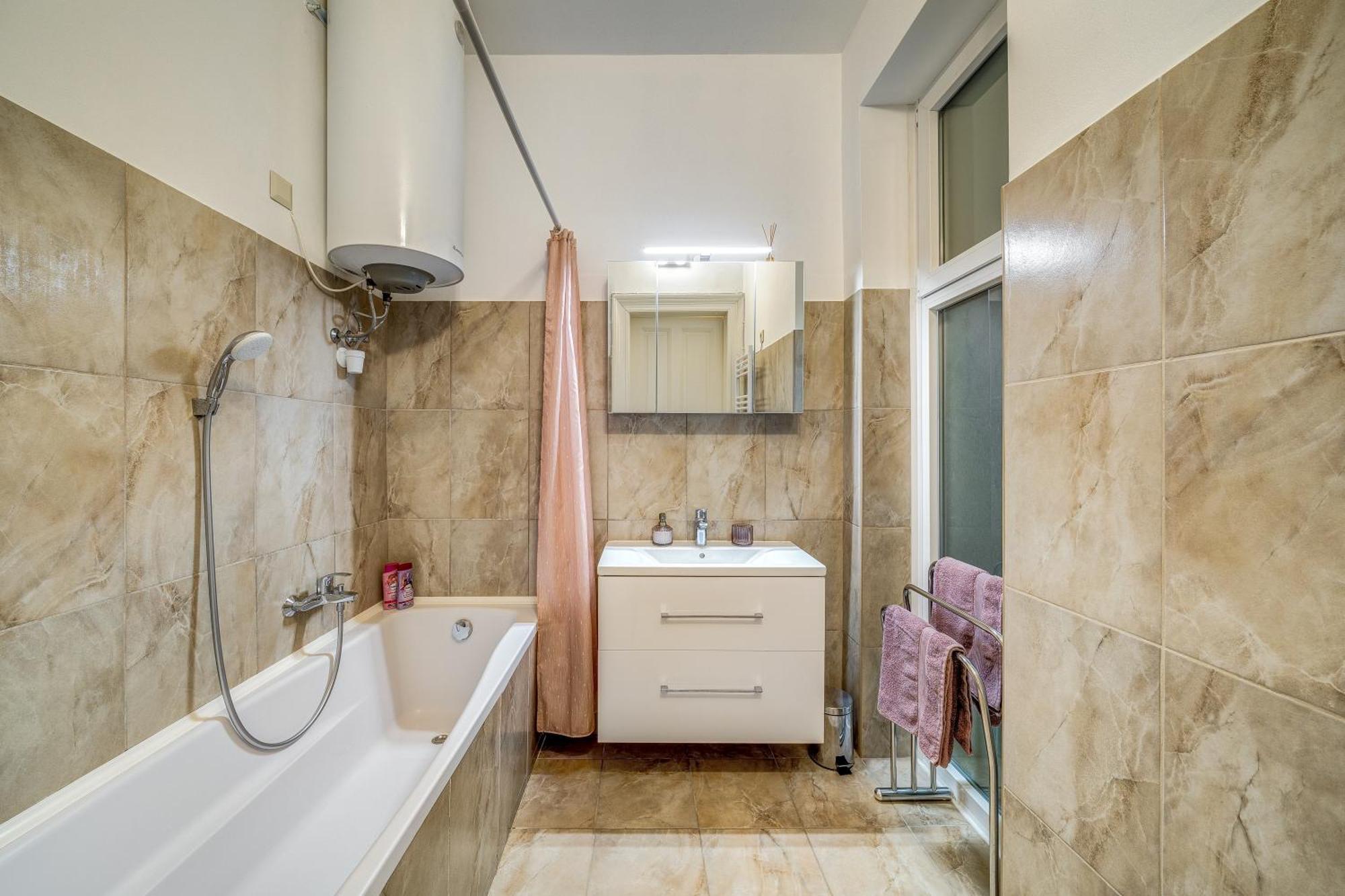 Budapest Magic Exotic In Downtown Luaran gambar